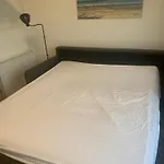 아파트 Met Prachtig Polderzicht 1st Floor 데한
