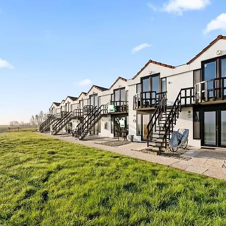 Met Prachtig Polderzicht 1st Floor 아파트 *