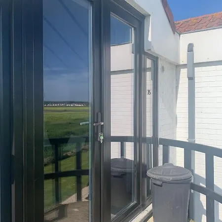 Met Prachtig Polderzicht 1st Floor *